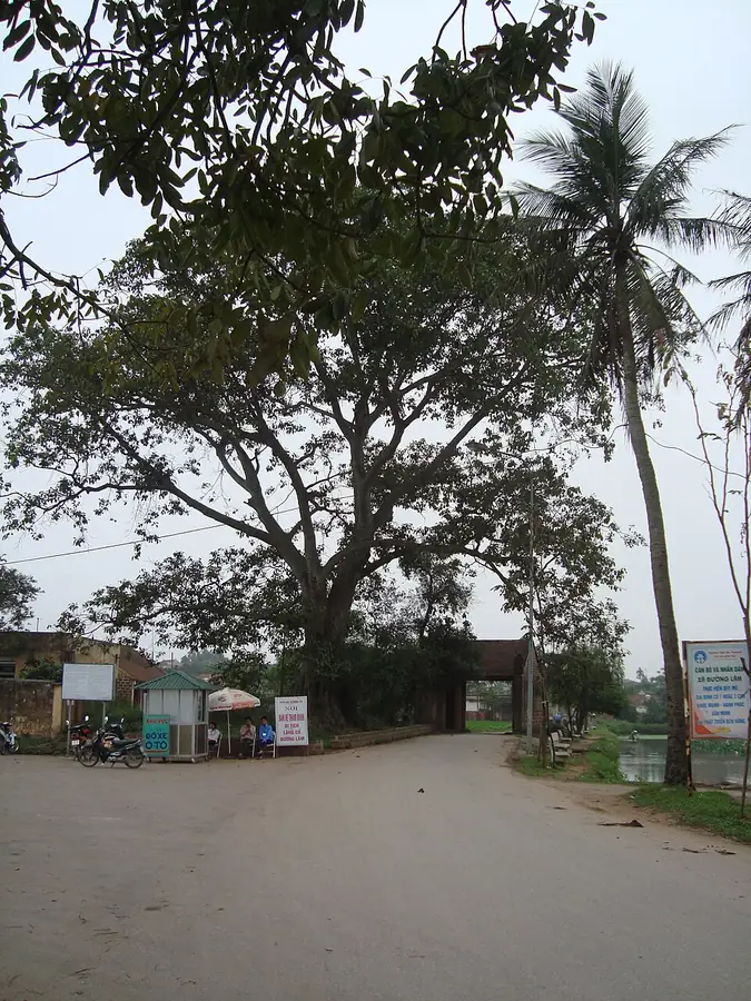 Poort van Mông Phụ in Đường Lâm